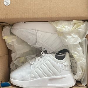 NWT. Toddler Adidas X PLR EL i. Size 5